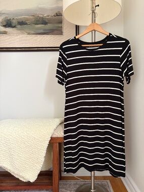 BCBG t-shirt dress